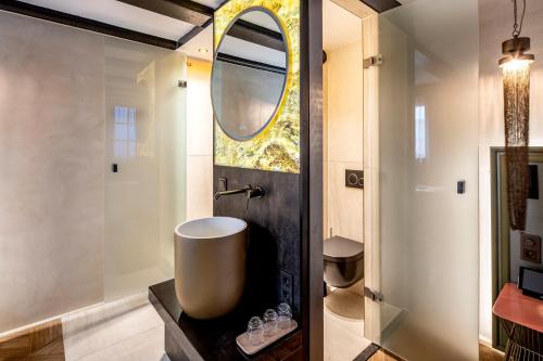 Triple Room image 6