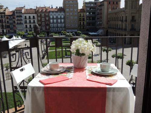 Apartamento Plaza Castillo - Apartment - Pamplona