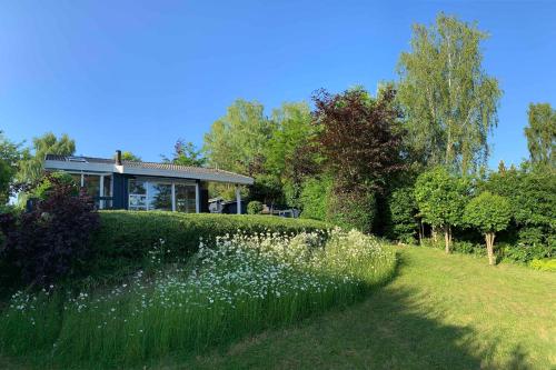 Holiday Home With Big Terrace And Panoramic View To Nature