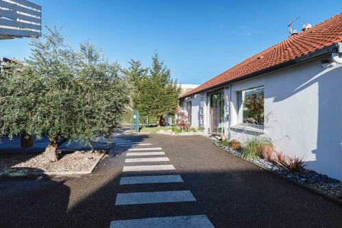 カンパニール リヨン エスト ブロン ユーロエキスポ