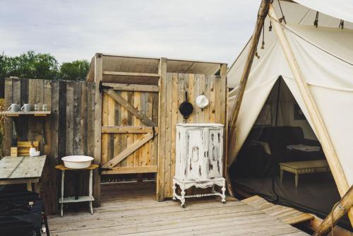 Fronterra Wellness Farm & Camp in Niles Corners (ON)