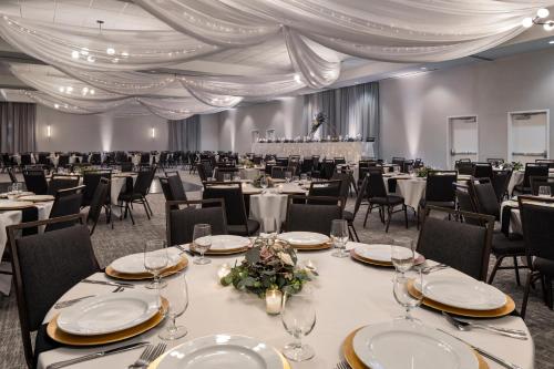 Courtyard Mankato Hotel & Event Center - image 10