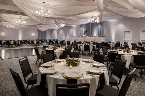 Courtyard Mankato Hotel & Event Center - image 9
