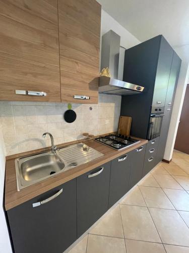 Casa Anna-Appartamento con garage- in San Zeno
