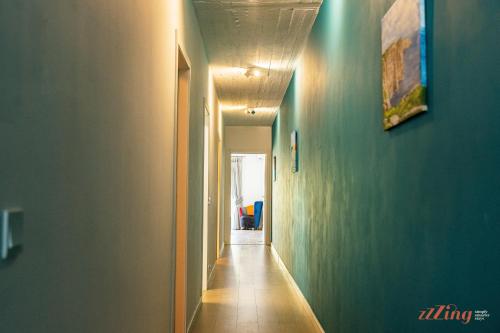 Glamorous Apartment with Panoramic Green Views