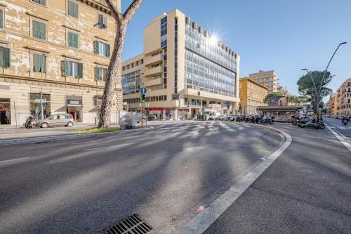 Modern Apartment at San Giovanni, Rome (photo 3)