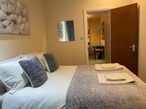 Anazing Studios 2 - North East London - Chingford, London (photo 8)