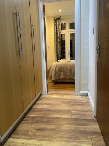 Anazing Studios 2 - North East London - Chingford, London (photo 10)