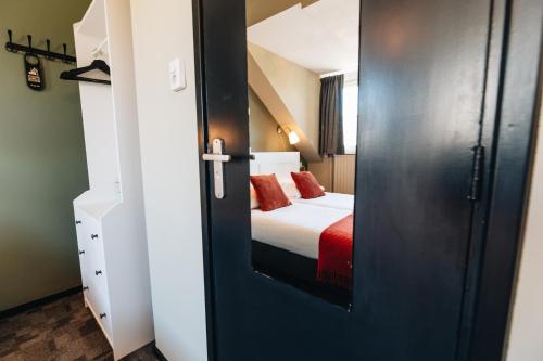 Hotel Renesse Room Type - Economy Double Room
