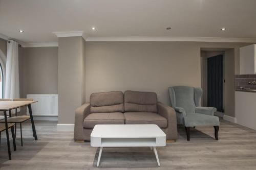 Riverside Central Kingston Flat 1B - image 13