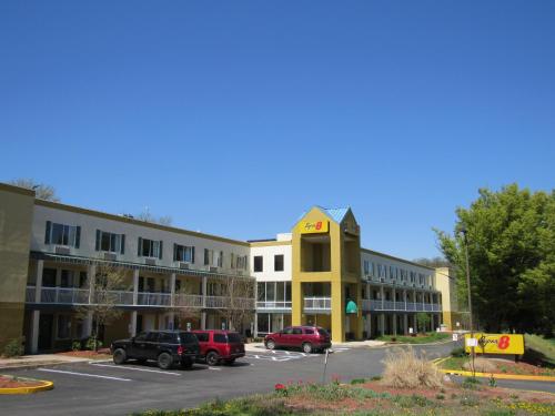 수퍼 8 바이 윈덤 뉴 컴벌랜드