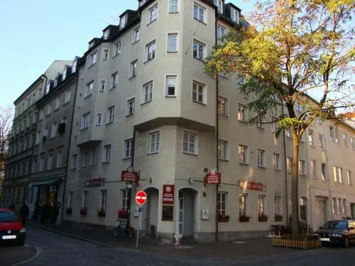 Pension Mona Lisa in München, Deutschland