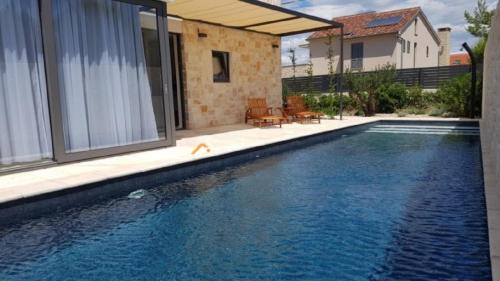 Villa Kamena with pool, finnish sauna and gym