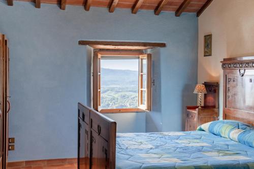 2 bedrooms, 4 beds