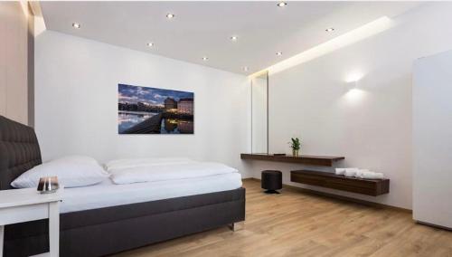 Luxury Apartment on Wenceslas Square, Прага (фото 10)