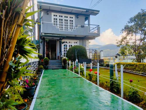 B&B Nuwara Eliya - New Royal Mount Hotel - Bed and Breakfast Nuwara Eliya