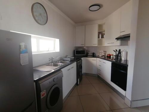 Summerstrand, 9th Avenue, Unit 303 Cascades, Port Elizabeth (fotografie 8)