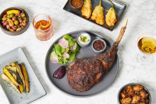 Kimpton - The Forum Hotel by IHG Kimpton - The Forum Hotel by IHG