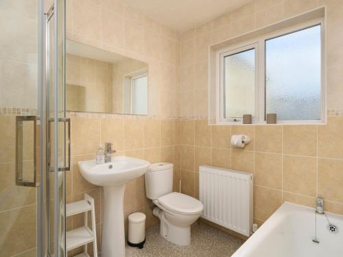 Saltwater Cottage - image 4