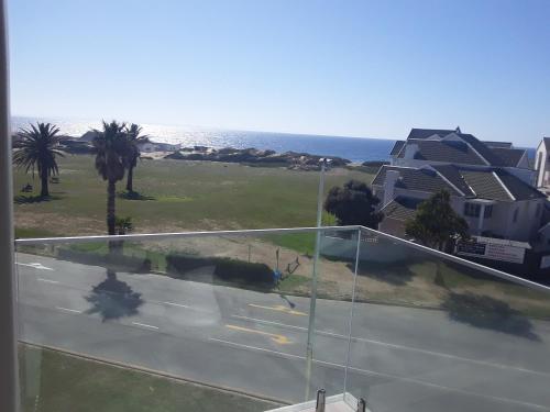 Summerstrand, 9th Avenue, Unit 303 Cascades, Port Elizabeth (fotografie 5)