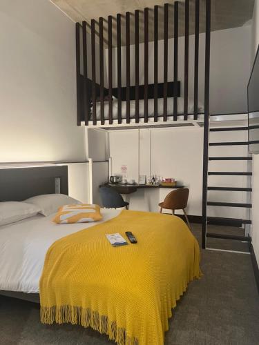 1 double bed