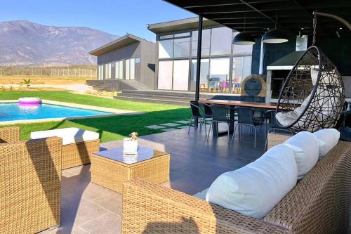 Acogedora y Moderna Casa Ideal Para Descansar in Olmue