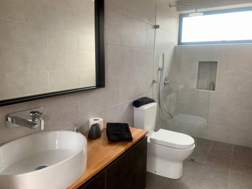 Acogedora y Moderna Casa Ideal Para Descansar