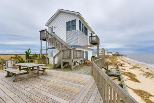 Bayfront Cape May Vacation Rental with Beach Access in Cape May Court House, USA