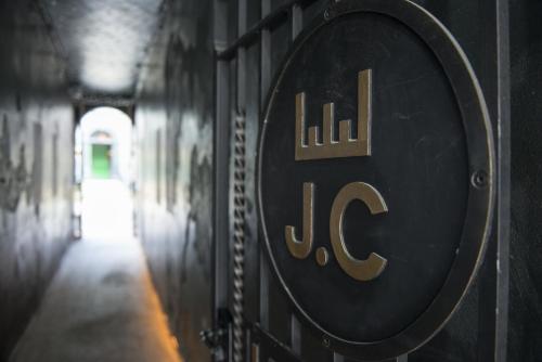 Judges Court - image 11