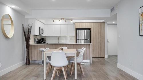 2 Bedrooms Sunny Isles at Ocean Reserve 2nd floor - image 8