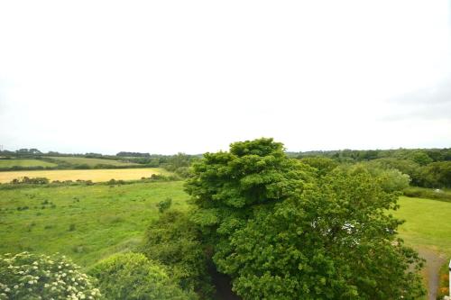 Kilátás, The Penthouse, top floor of a Grade II Listed Mill in Troon