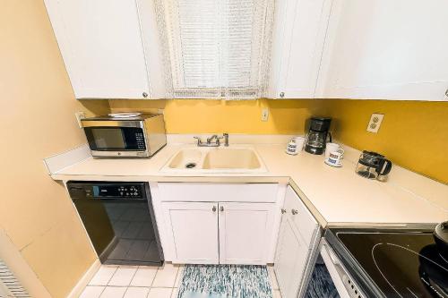 Kingston Arms On Lido Key 1BR - image 4
