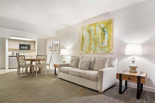 Best Western on the Beach - image 3