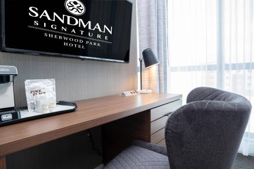 Sandman Signature Sherwood Park Hotel