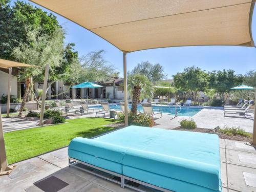 Pure Suites 2 Bed N Scottsdale McDowell Mtn Ranch Gym Pool thumb 4