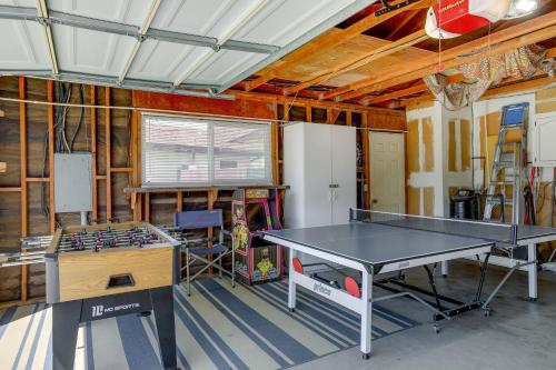 Lakefront Grover Beach Home about Walk to Ocean! Lakefront Grover Beach Home about Walk to Ocean!