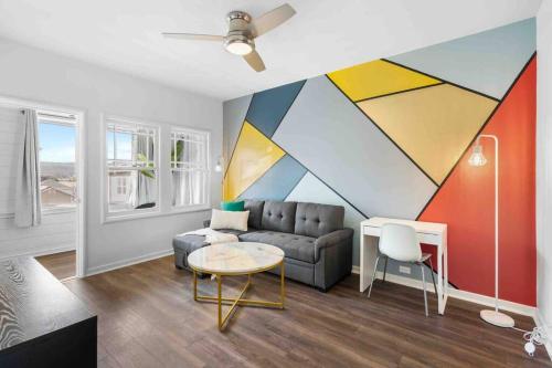 New 2BR 1BA Retreat With Modern Design