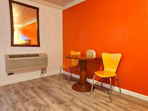 Motel 6-Canon City, CO 719-458-1216