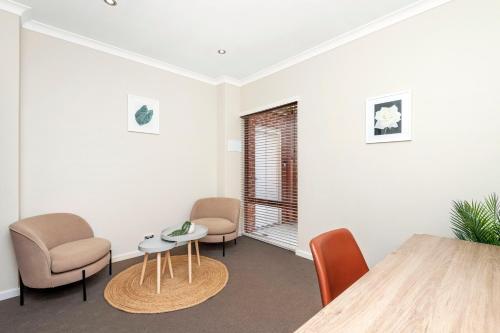 Luxurious 4 Bed Family Homeprime For Beaufort St