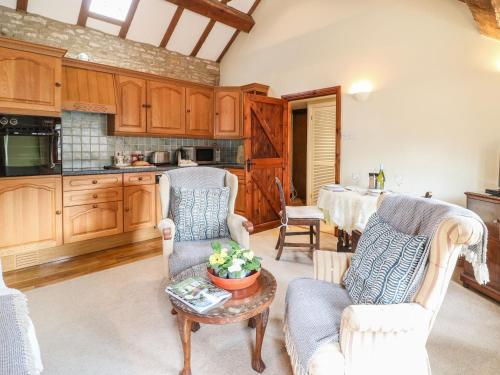 Stable Cottage - image 8