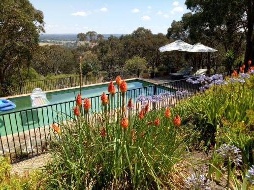 Macedon Ranges Glamping