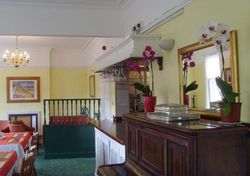 Bar/lounge, Twin Lions Hotel in Murrayfield