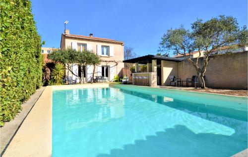 Awesome Home In Sorgues With Outdoor Swimming Pool, Wifi And 3 Bedrooms - Sorgues
