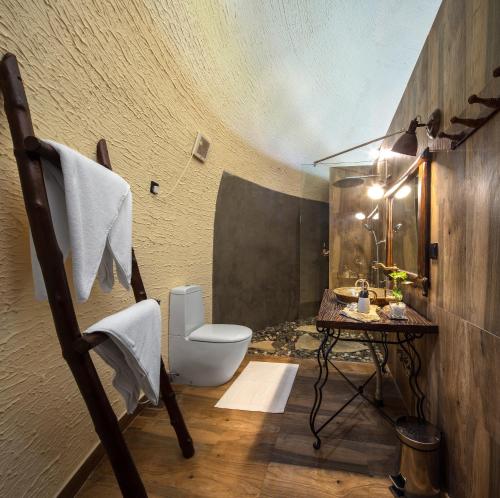 Suite, hydromassage bathtub