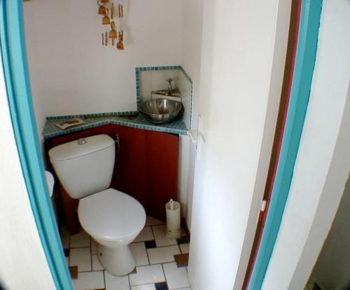 Bathroom, Terrasse mediterraneenne au pied des collines de Marcel Pagnol in Les Camoins