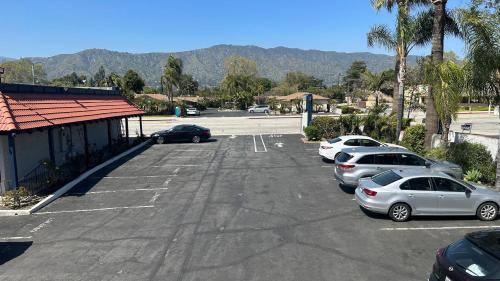 Garden Inn and Suites Glendora