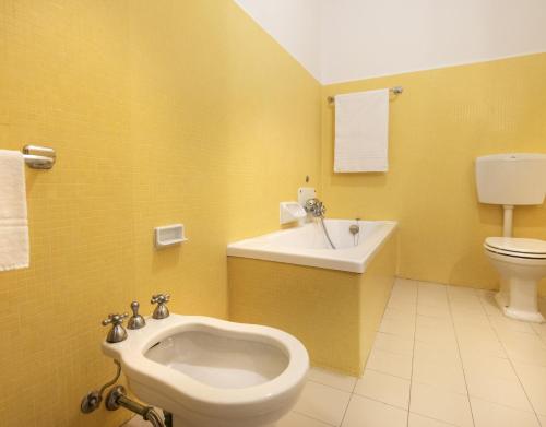 Triple Room room in Hotel Palace Bologna Centro