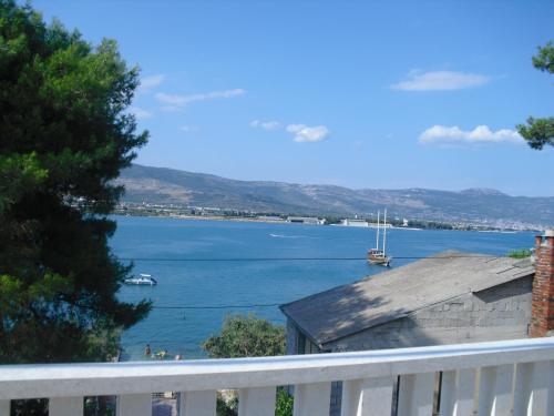 Vila Vito 4