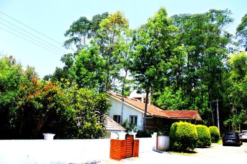 Yercaud Bungalow Stay