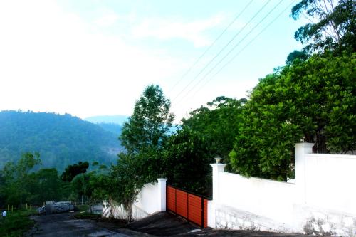 Yercaud Bungalow Stay